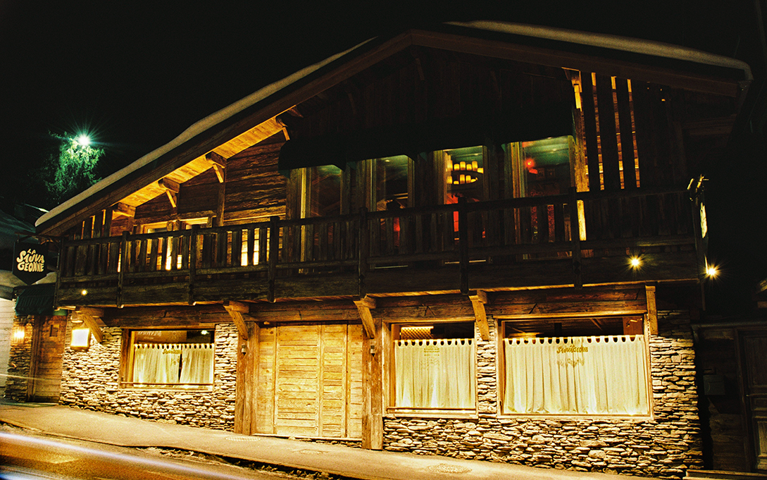 contact restaurant pampelonne